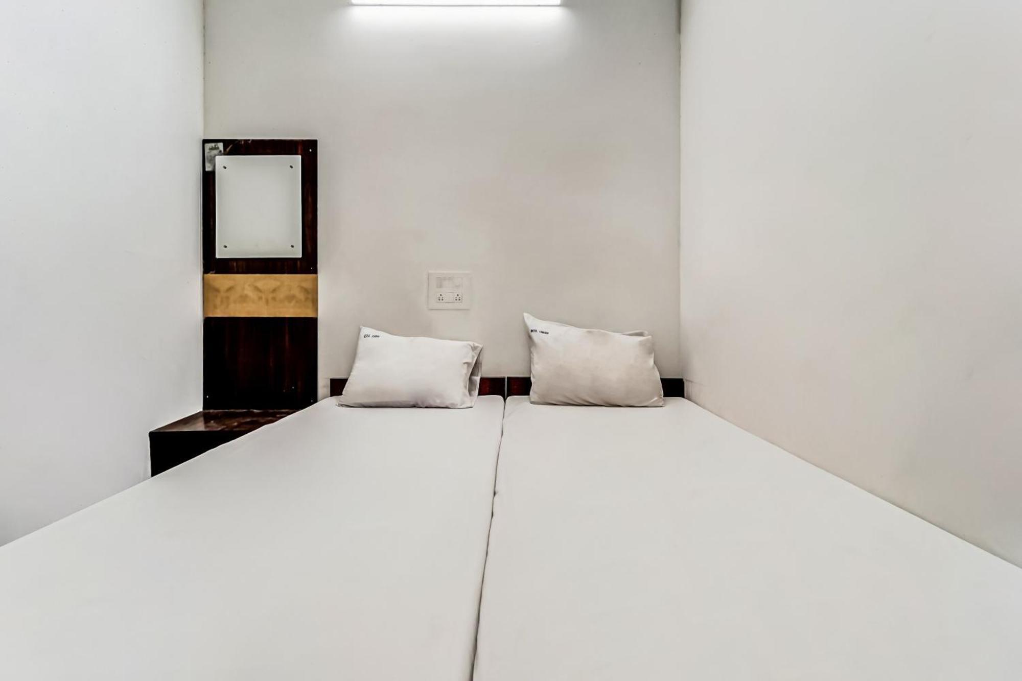 Hotel O Solar Inn Τιρουπάτι Εξωτερικό φωτογραφία